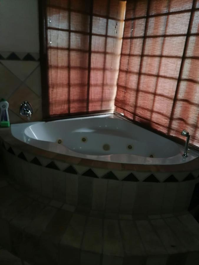 Kwena Maribane Lodge Bronkhorstspruit Extérieur photo